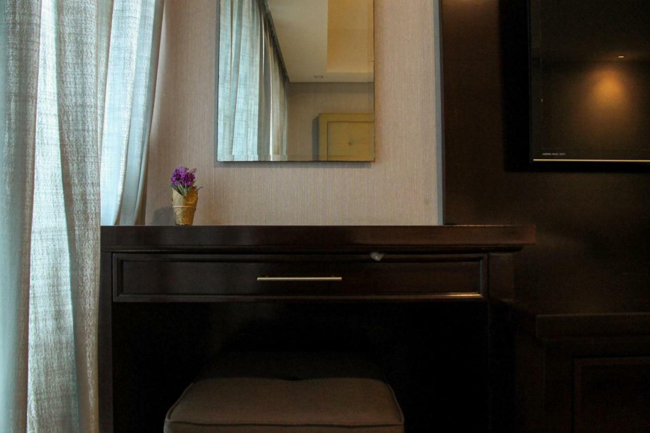 Elegant 1Br Kemang Village Apartment By Travelio Jakarta Eksteriør billede