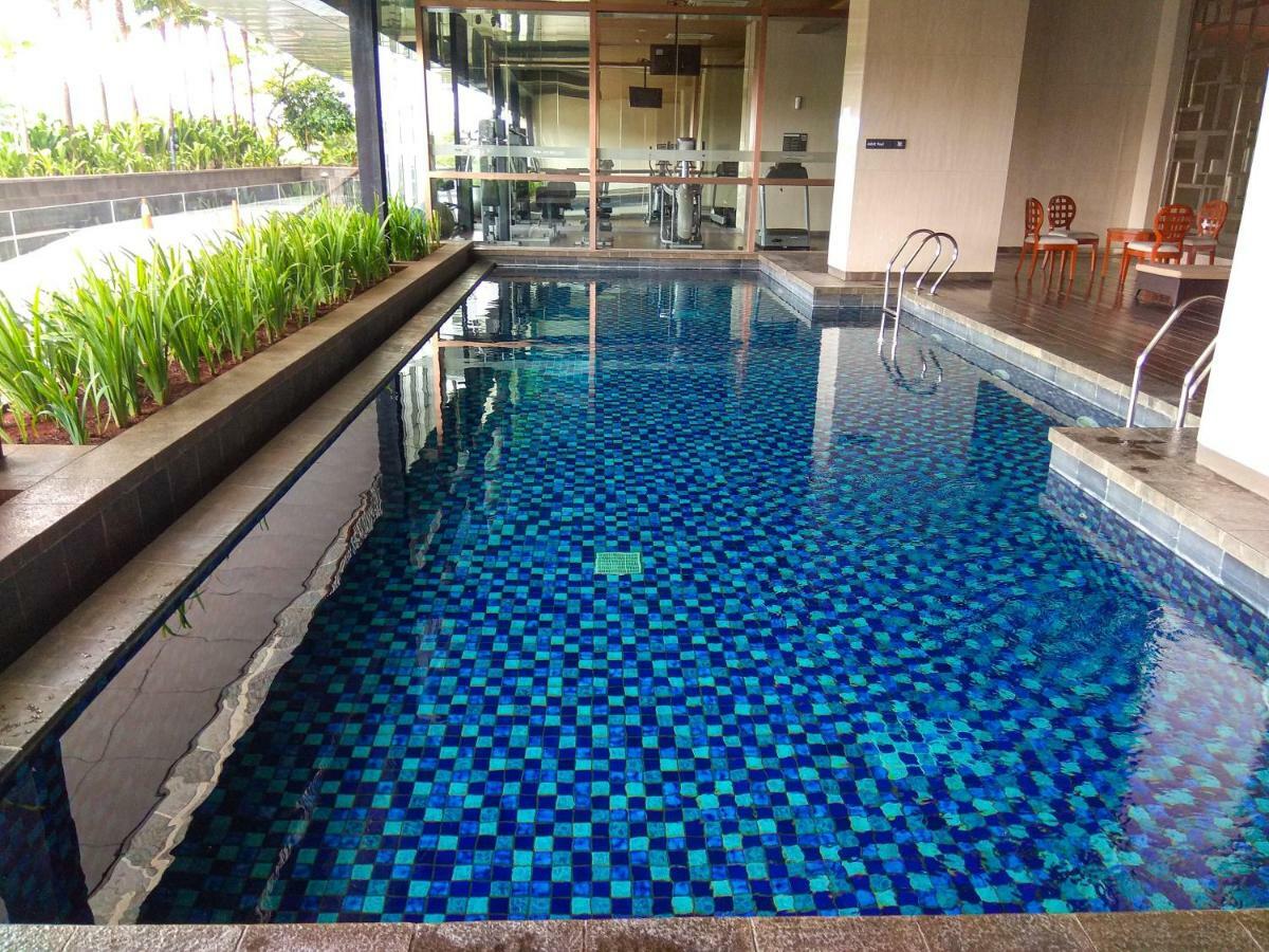 Elegant 1Br Kemang Village Apartment By Travelio Jakarta Eksteriør billede